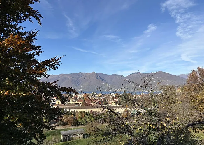 Apartamento Esther 2 *